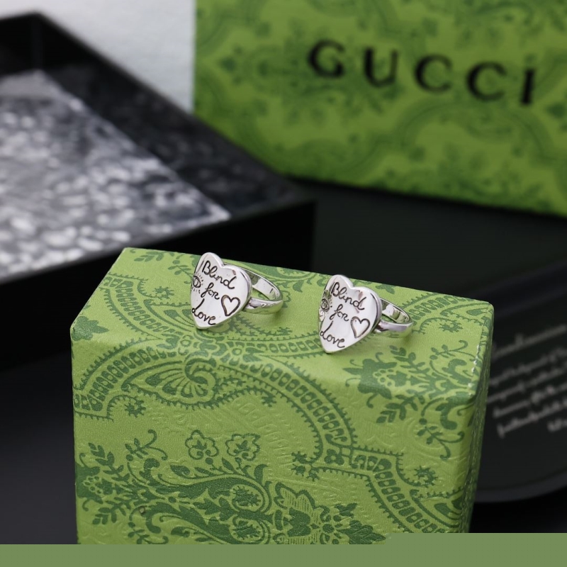 G*u*i rings